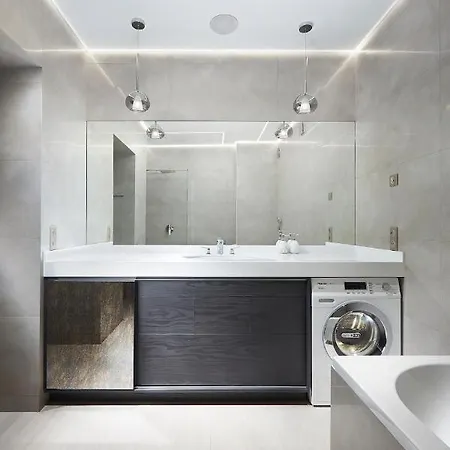 Armani 5* City Centre